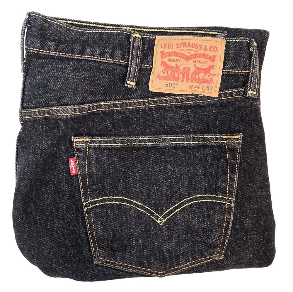 Levi's 501 Button Fly Jeans Men's 44W x 32L Black Denim Straight Leg 100% Cotton